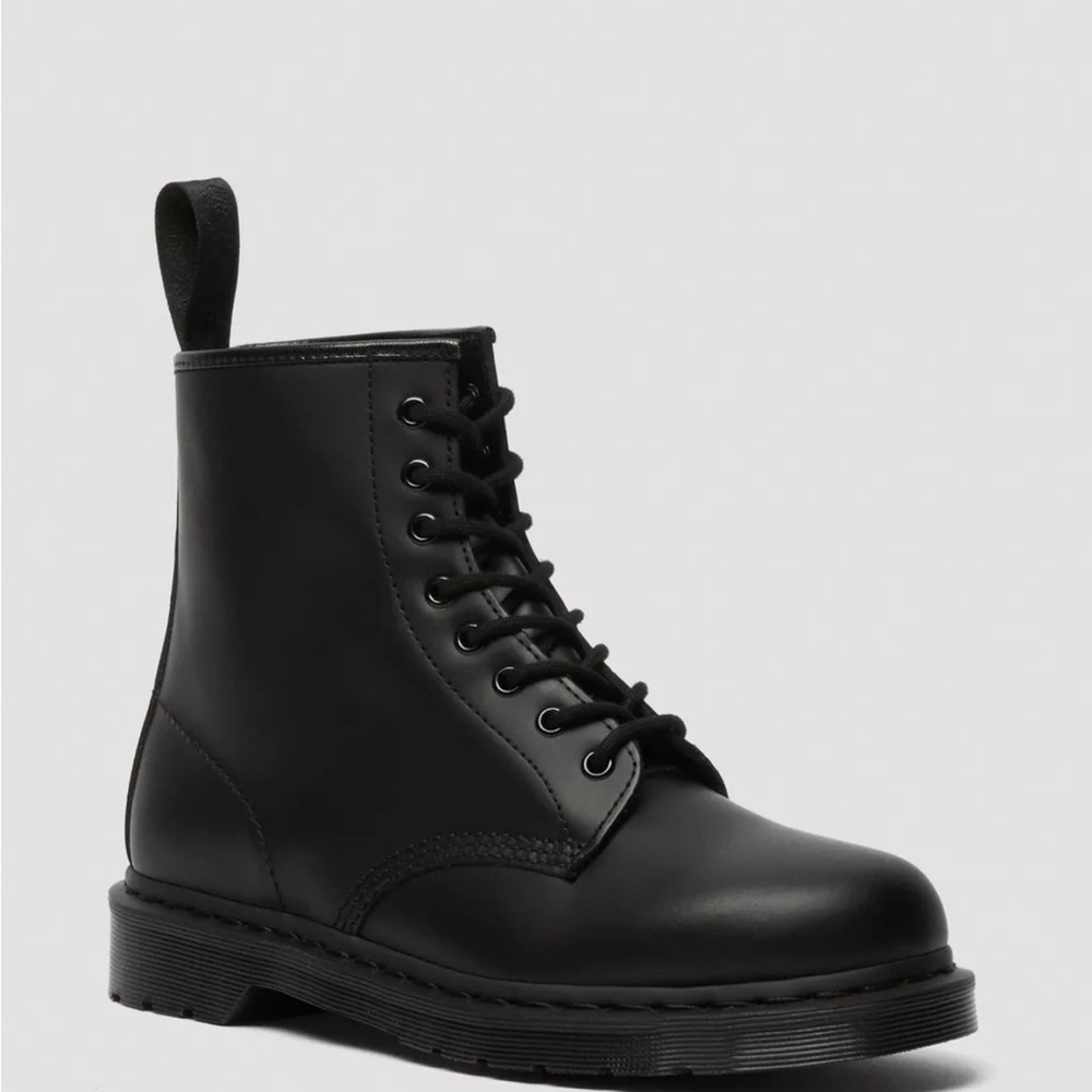 DR.MARTENS BOOTS